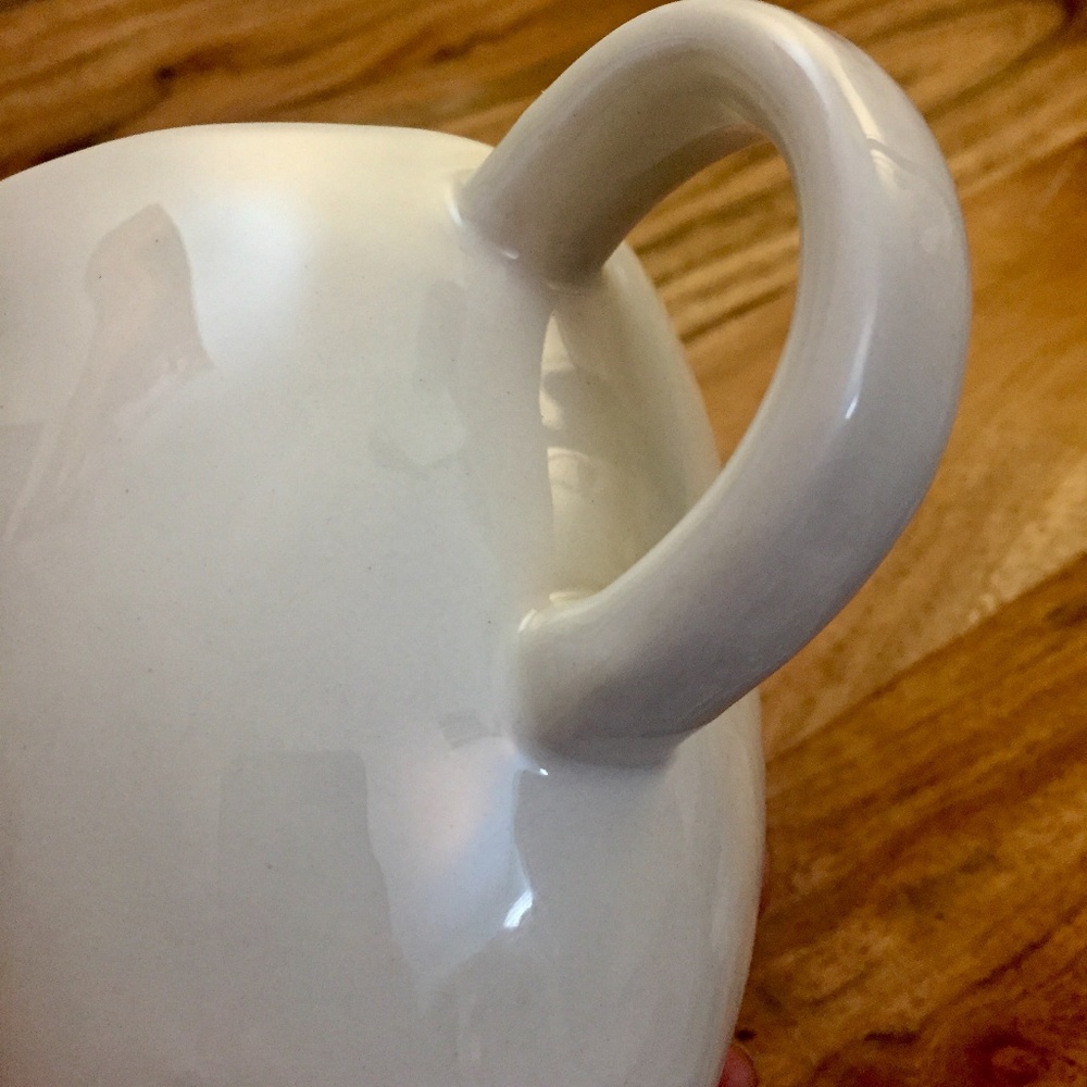 New Rae Dunn Pour Cup Iconic Cow - Picture 4 of 7